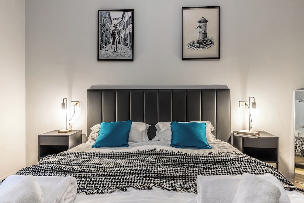 Flatinrome Deluxe Rooms 34/50