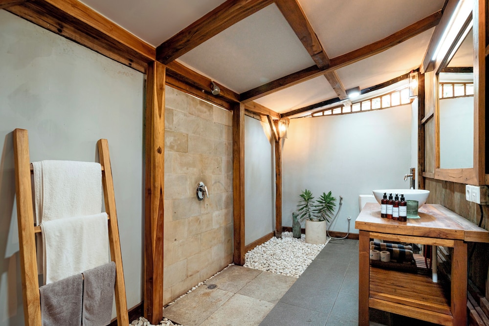 Coconut Garden Resort 43/50