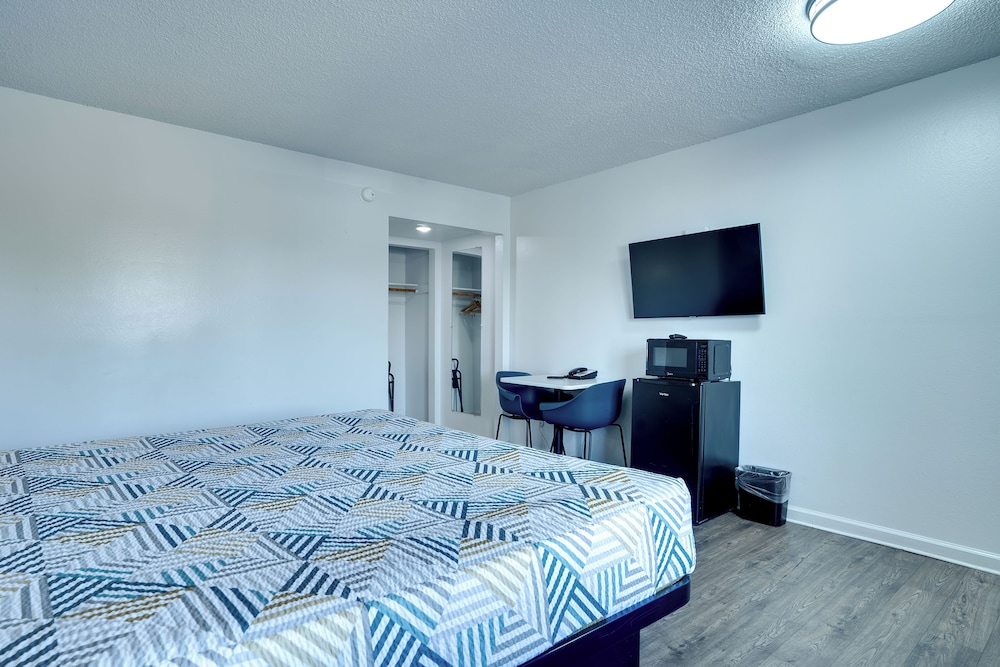 Motel6 Selma, CA 17/57
