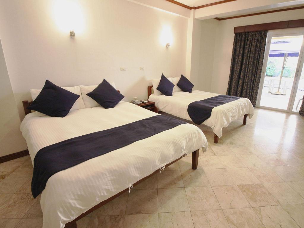 Pool, Suite