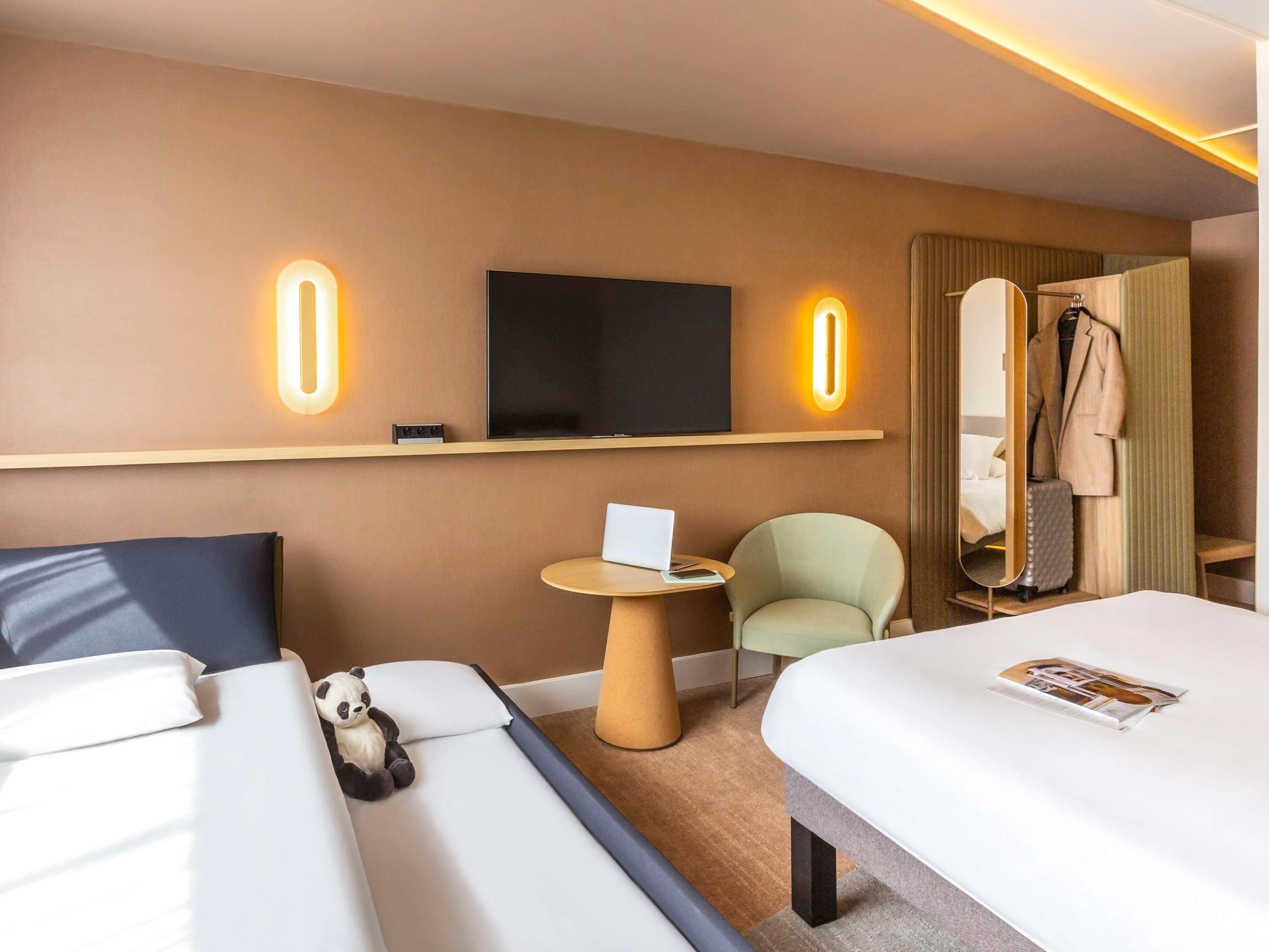 CLASSIC, FAMILY, DOUBLE AND TWIN BEDS