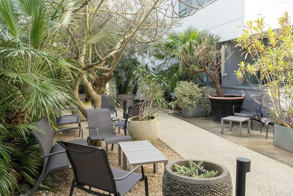 Best Western Plus Central Park Hotel & Spa 61/68