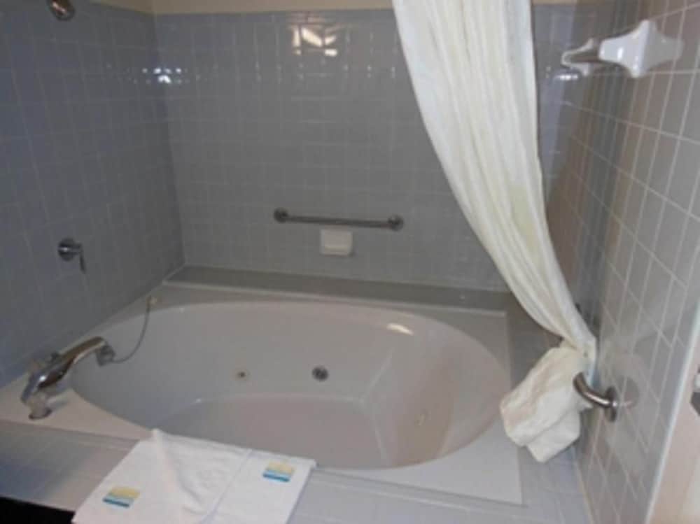 Motel6 Abbeville, AL 35/36