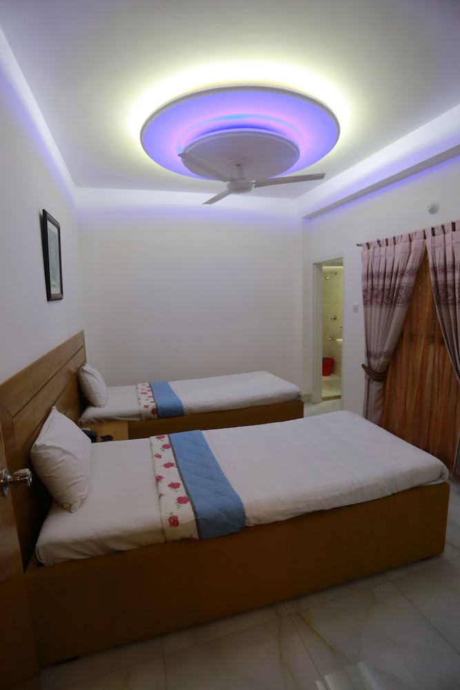 Nagar Valley Hotel 33/50