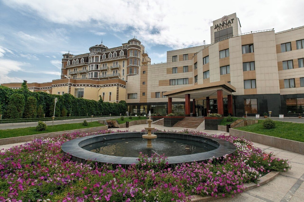 Jannat Regency 69/73