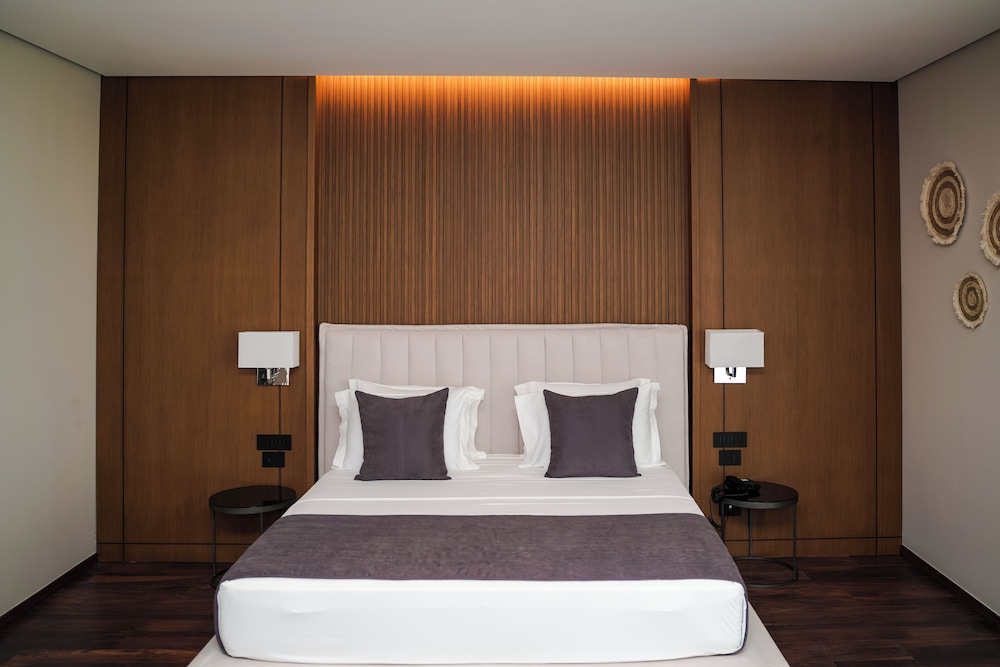 Supreme Hotel 29/72