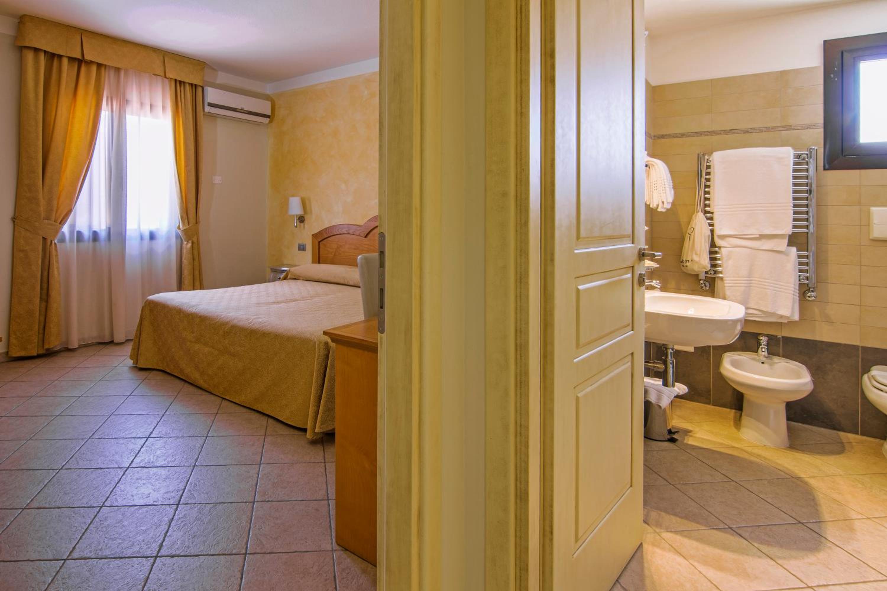 La Perla Hotel 21/47