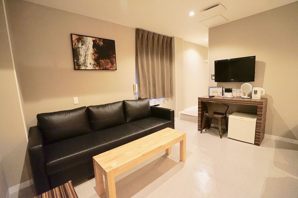 Hotel 88 Shinsaibashi 54/74