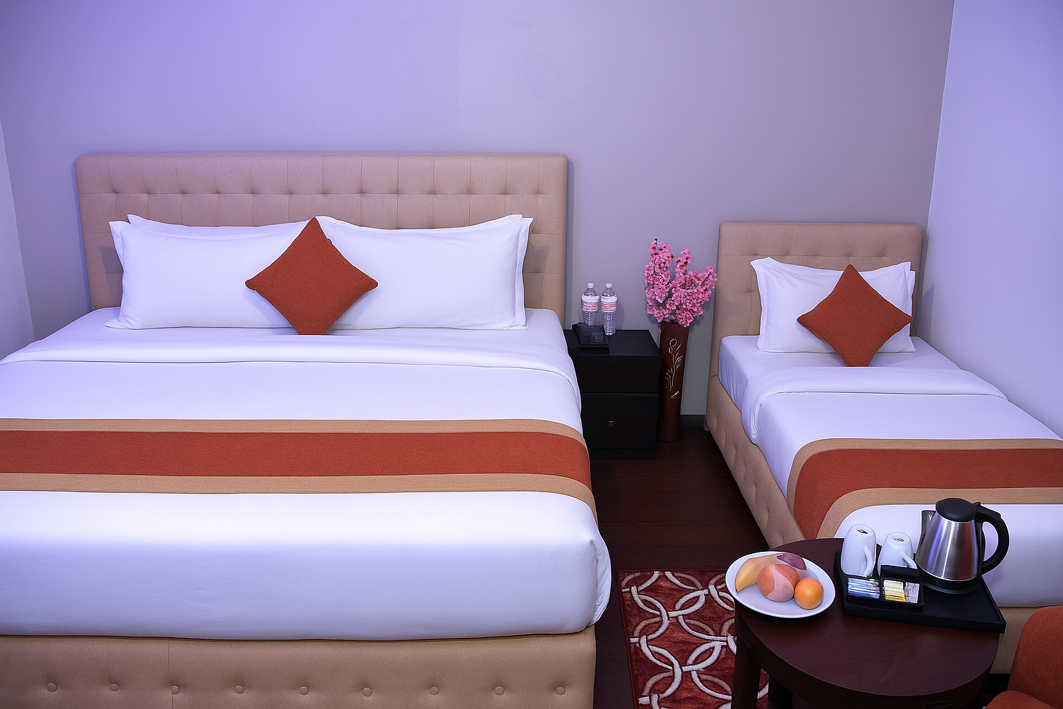 Room, Triple, 1 Queen and 1 Single Bed
