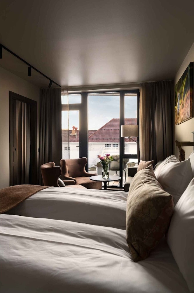 Junior Suite, Bunk Bed, Queen Bed, Sofa
