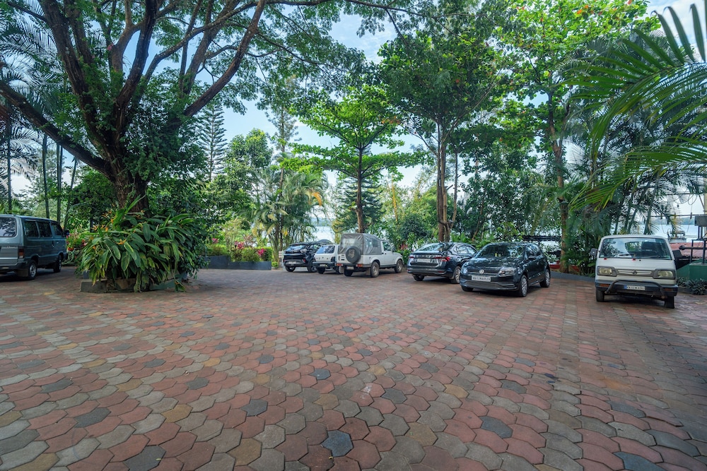 Coorg Jungle Camp Backwater Resort 41/50