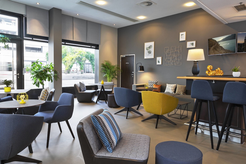 Courtyard by Marriott Zurich North 33/59