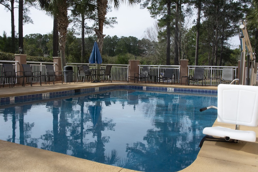 Okatie Hilton Head Hotel 4/45