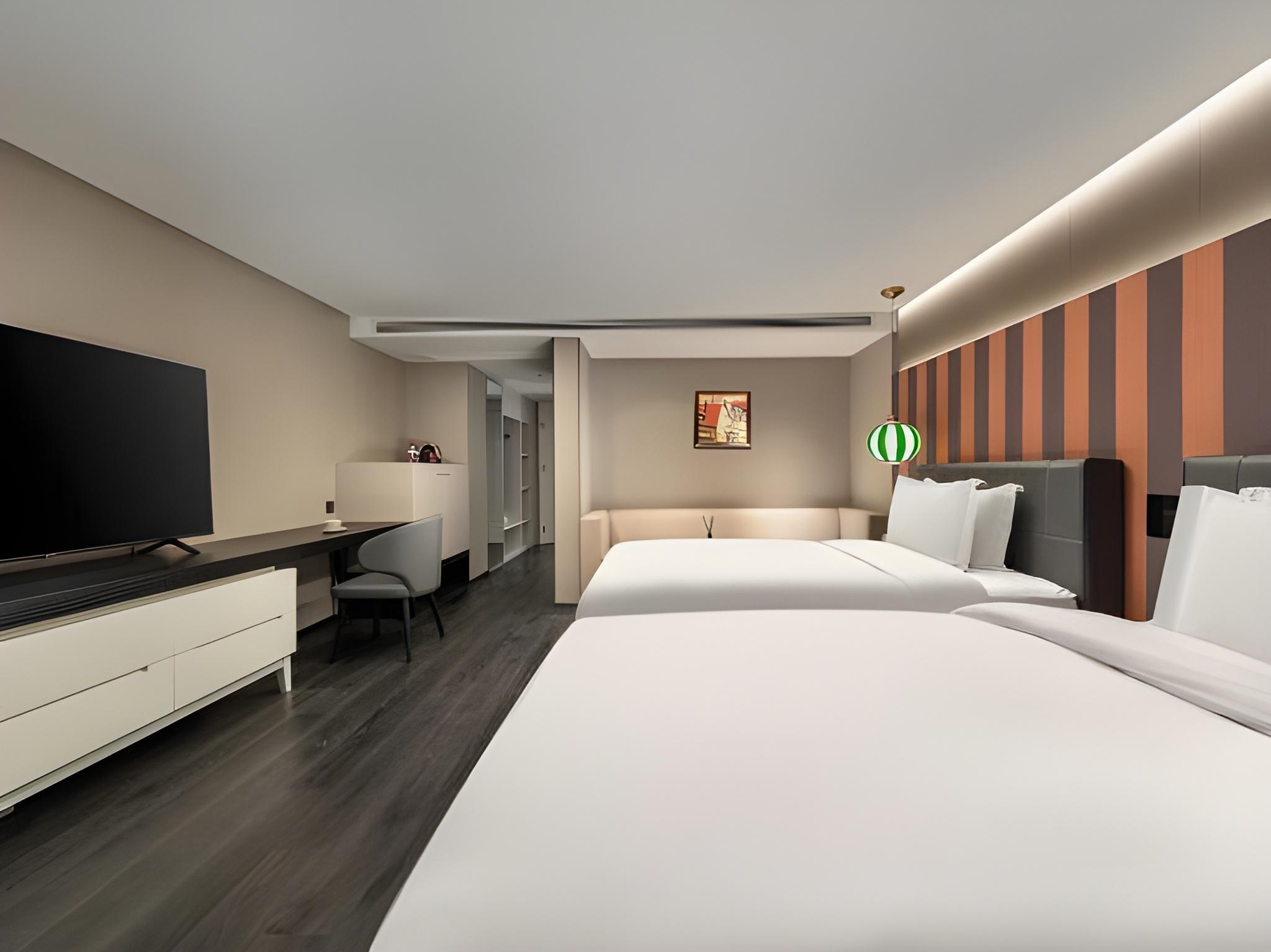 Smart, Classic, Executive, Twin Beds, Bathtub, Xl