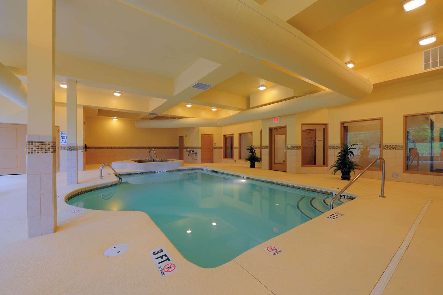 Country Inn & Suites By Radisson, Columbia At Harbison, SC 7/23