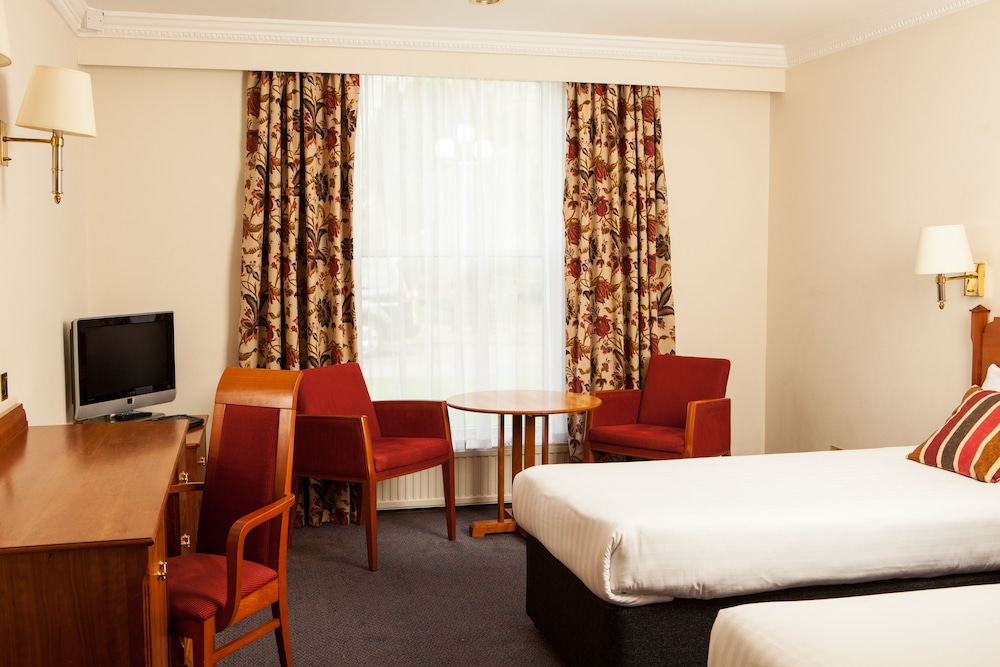 MERCURE YORK FAIRFIELD MANOR HOTEL 10/74