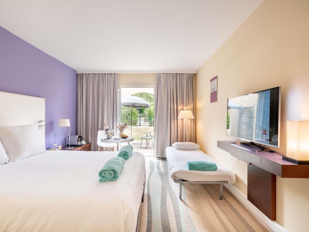 Mercure Antibes Sophia Antipolis Hotel 20/77