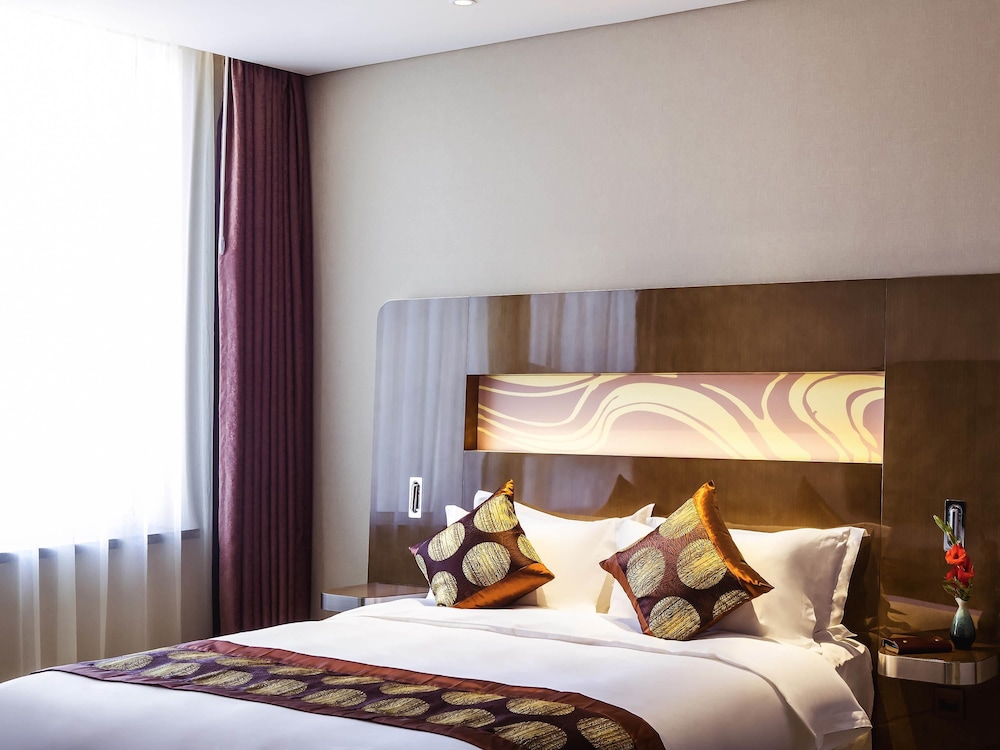 NOVOTEL DAQING HAOFANG 15/47