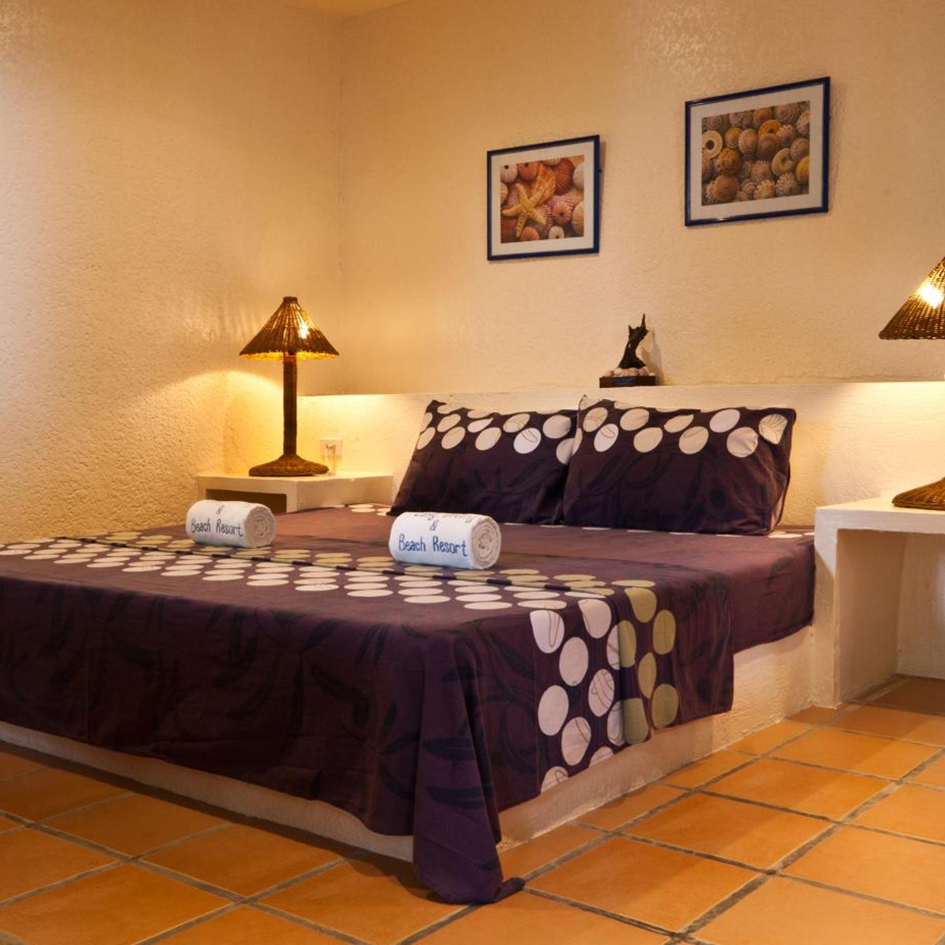 Deluxe, Double Bed, Sea View, Balcony, Easy Diving And Beach Resort 3/5