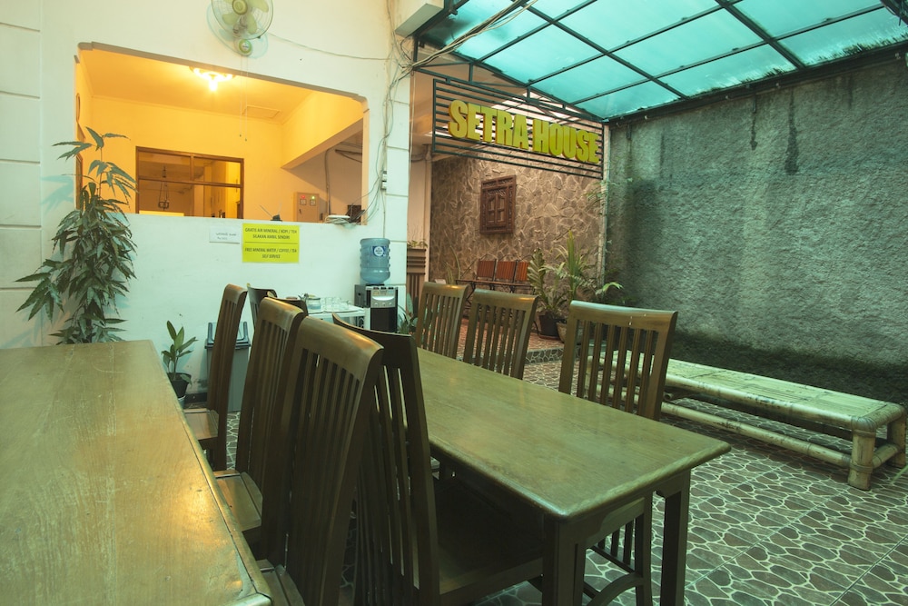 RedDoorz at Seturan Raya (ex NIDA Rooms Seturan Raya Tugu Jogja) 23/28