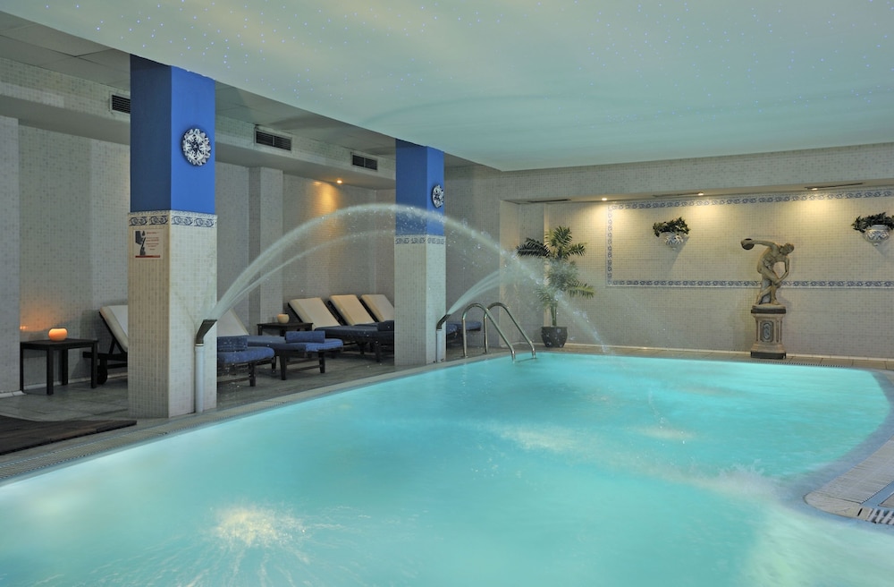 Tryp Vielha Baqueira 24/50