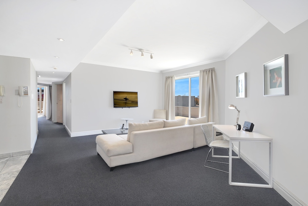 Sydney Airport Suites 19/50