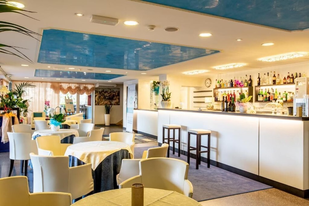 Hotel Raffaello 33/50