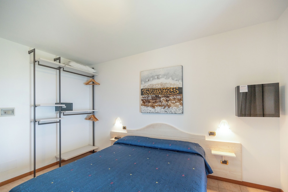 Hotel Laguna San Zeno 22/50