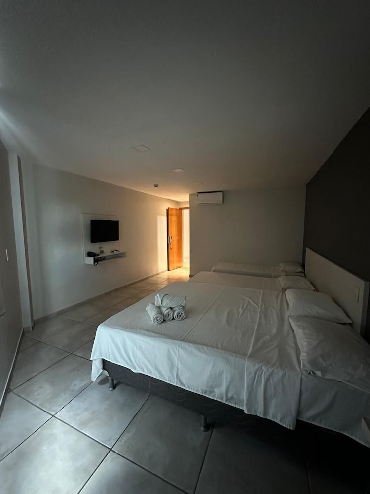 Rota 232 Hotel 7/25