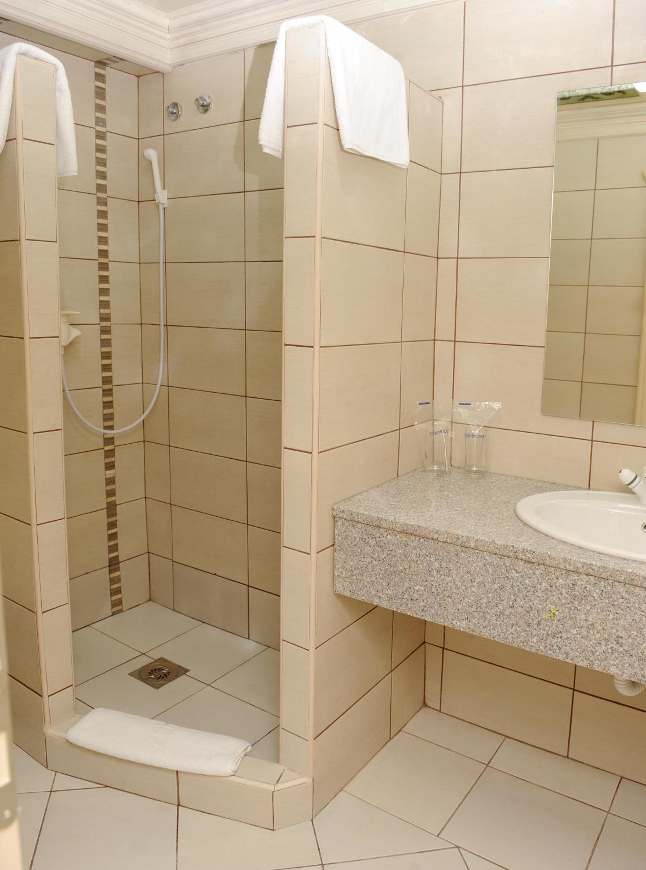 Room, Single, Centar Balasevic 6/7