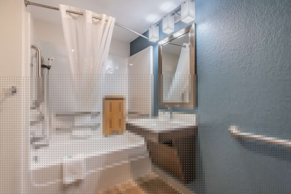 WoodSpring Suites Doral Miami Airport 18/51
