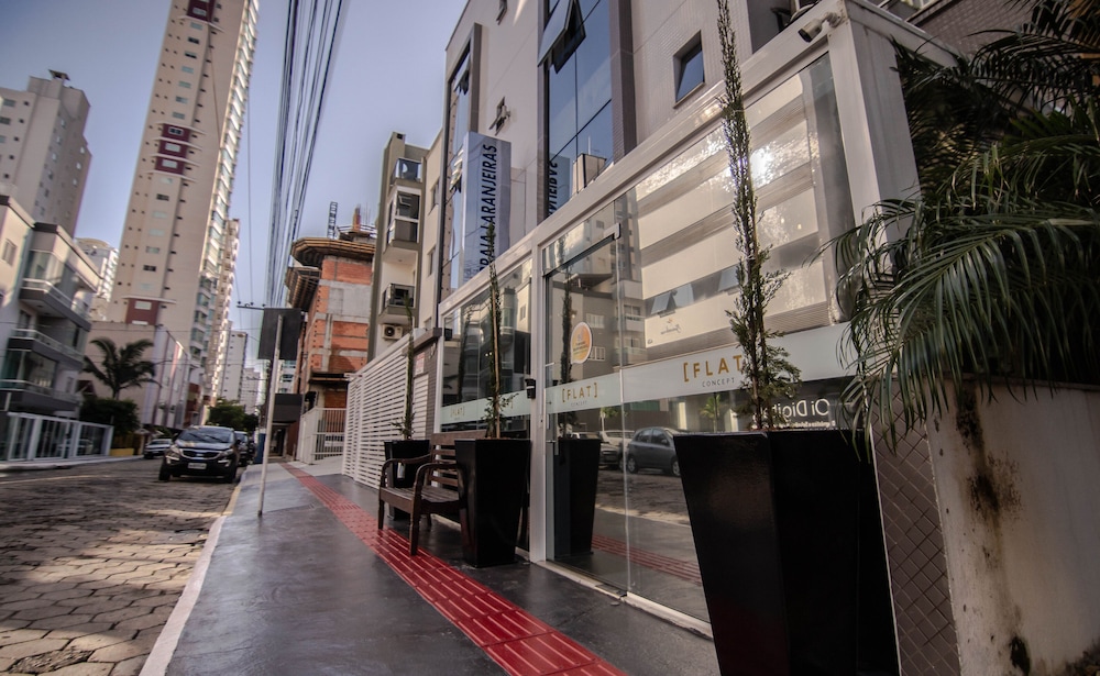 Concept Hotel Flat 55/60