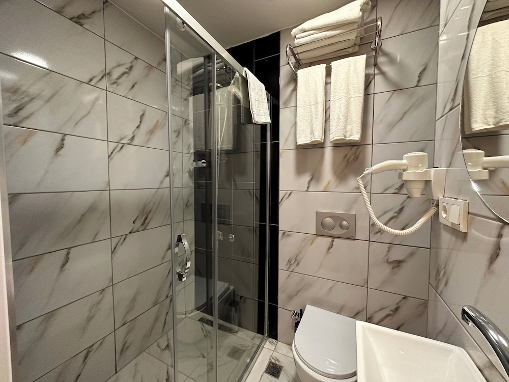 غرفة بسريرين منفصلين، Harran Hotel 4/4