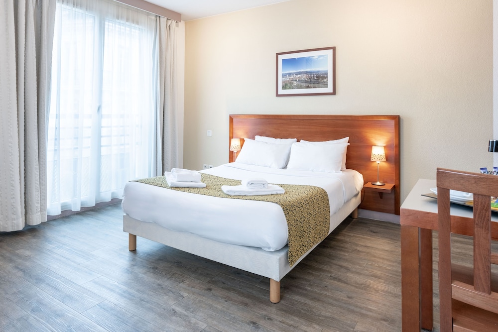 RESIDHOTEL GRENETTE 9/24