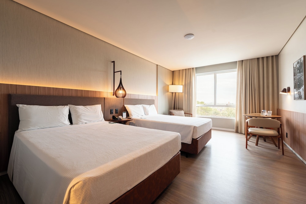Hotel Deville Prime Porto Alegre 14/50
