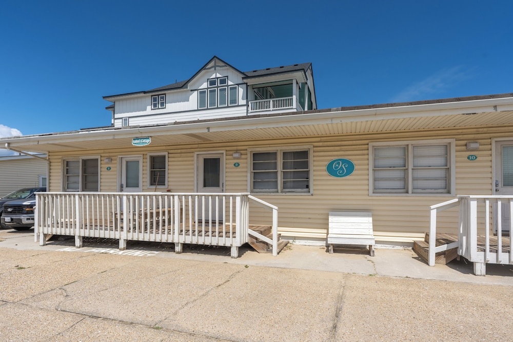 Oceanside Court By Kees Vacations 6/65