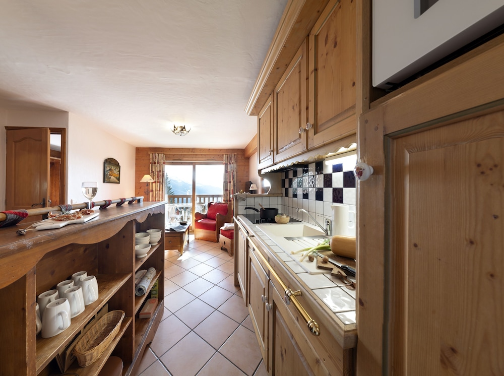 Residence Pierre and Vacances Premium Les Alpages de Chantel 84/88