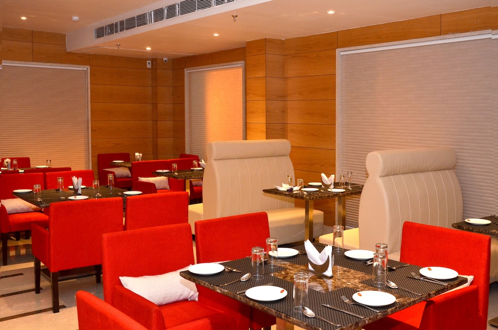 Hotel Sawera Grand 37/46