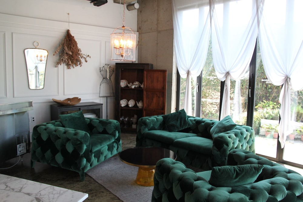 Nine Boutique Hotel 48/67