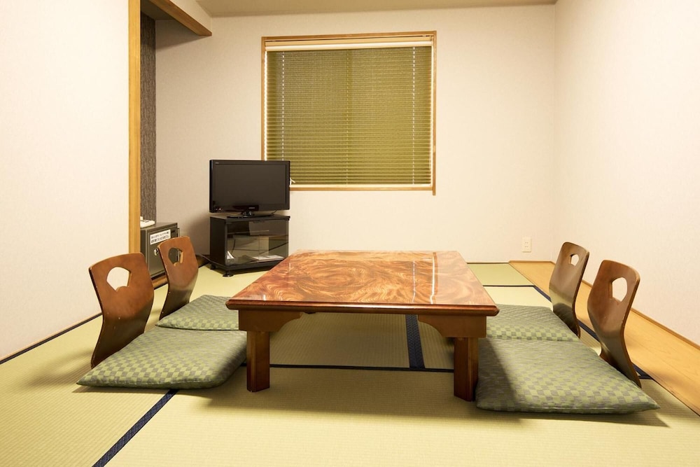 Kur and Hotel Shinshu 46/50