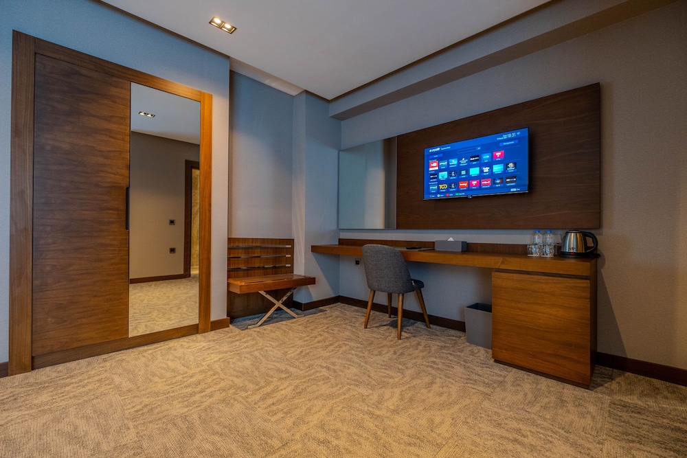 B'Istanbul Hotel 36/50