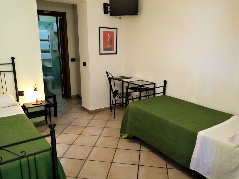 Albergo Pace 33/74