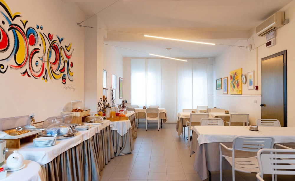 HOTEL SOLARIUM 38/51