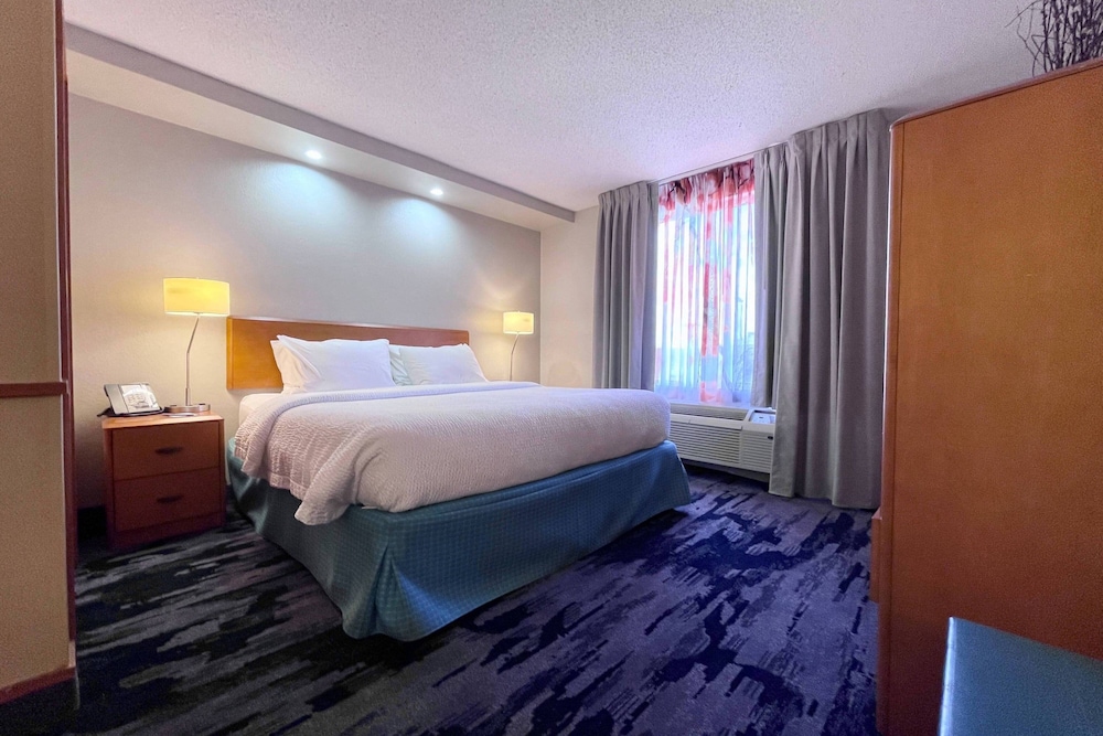 Fairfield Inn and Suites Jackson Airport 7/27