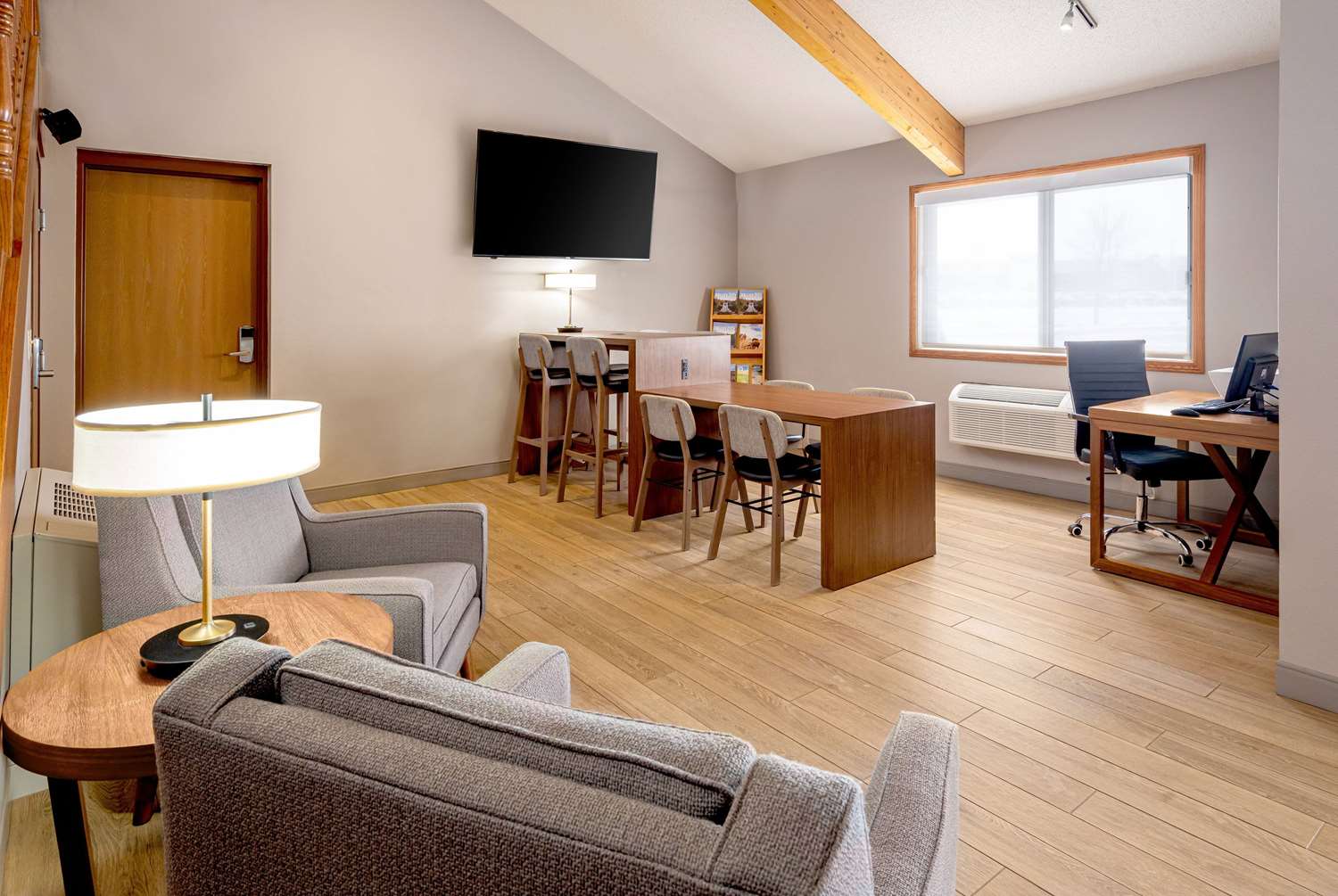 Americinn By Wyndham Valley City Conference Center 27/30