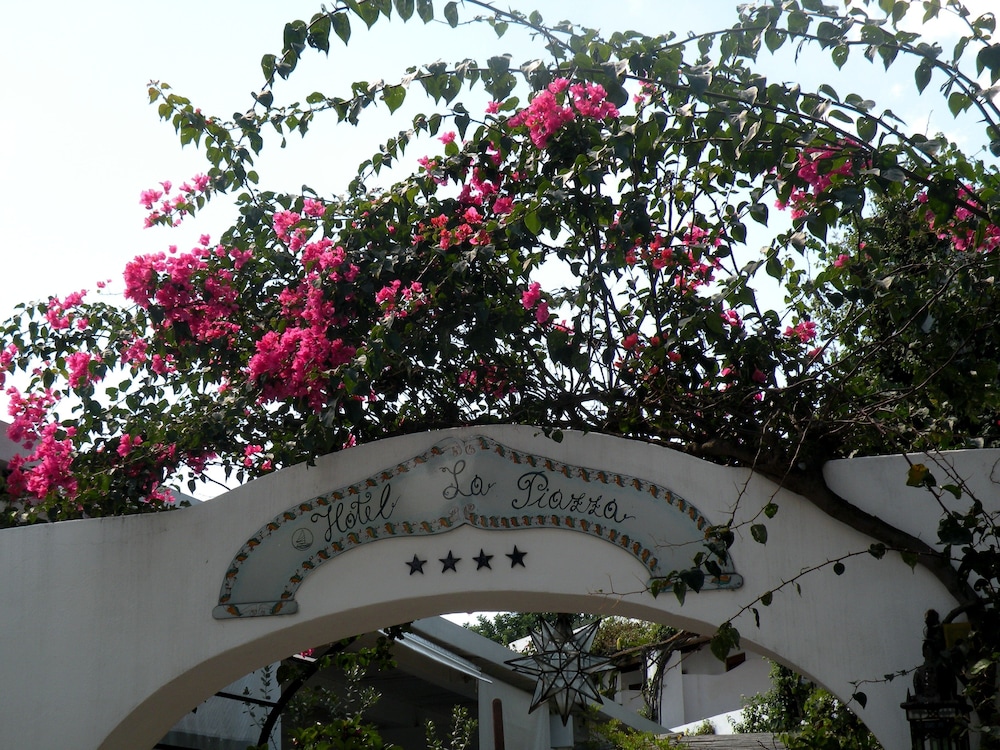 La Piazza 29/57