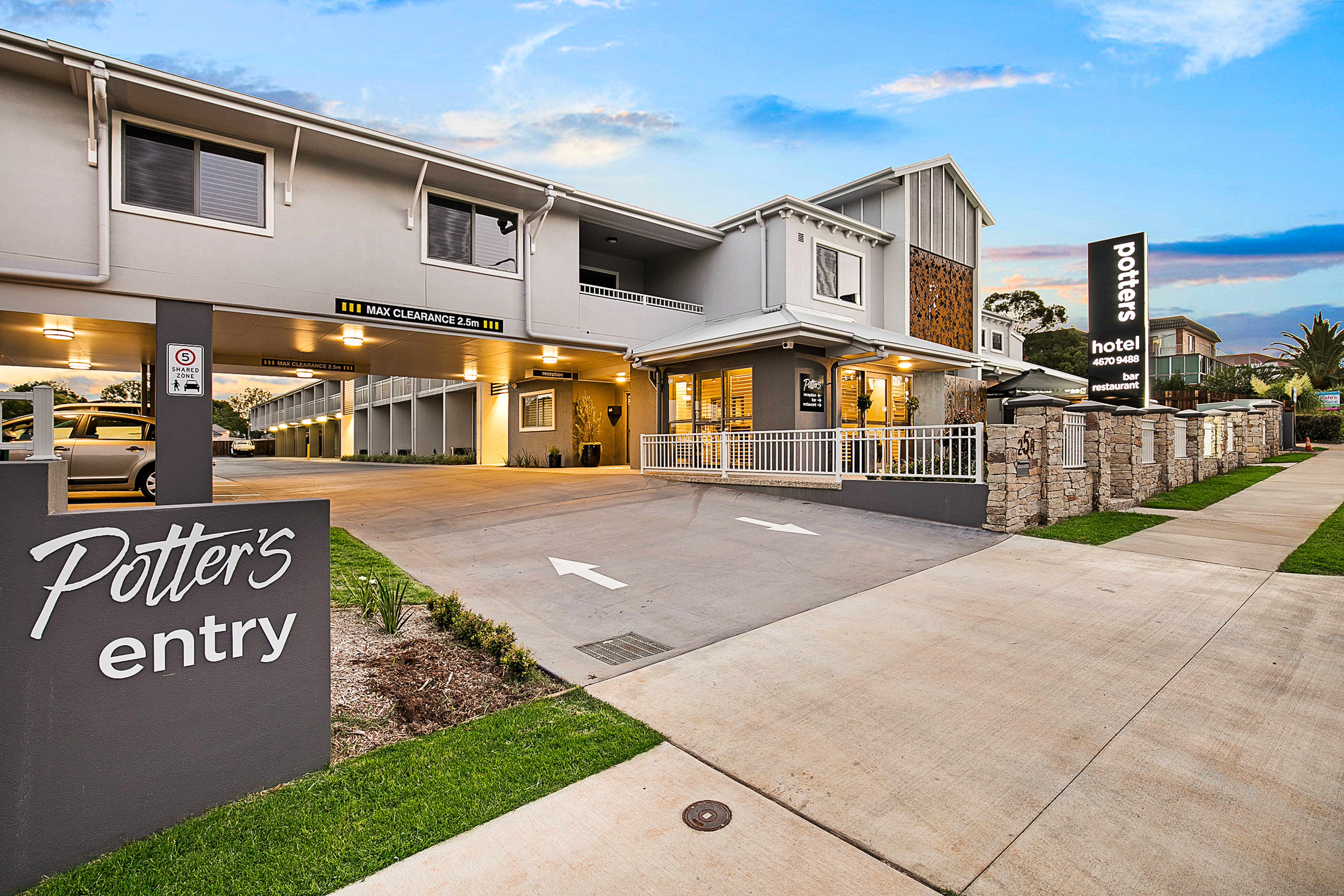Potters Boutique Hotel 41/41