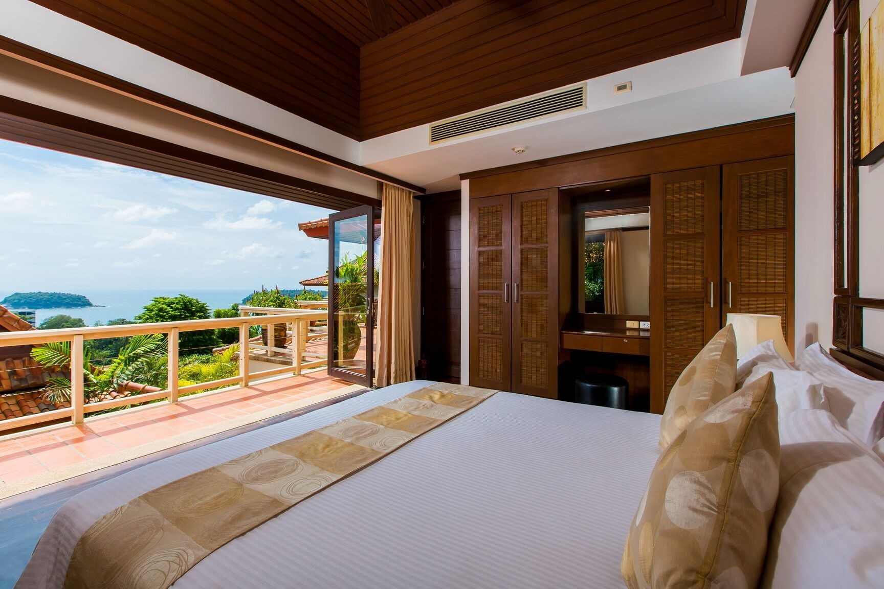 3 BEDROOMS, VILLA, PRIVATE POOL