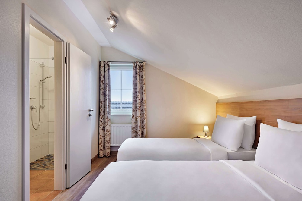 Lindner Hotel Nurburgring Ferienpark, Part of Jdv by Hyatt 12/64