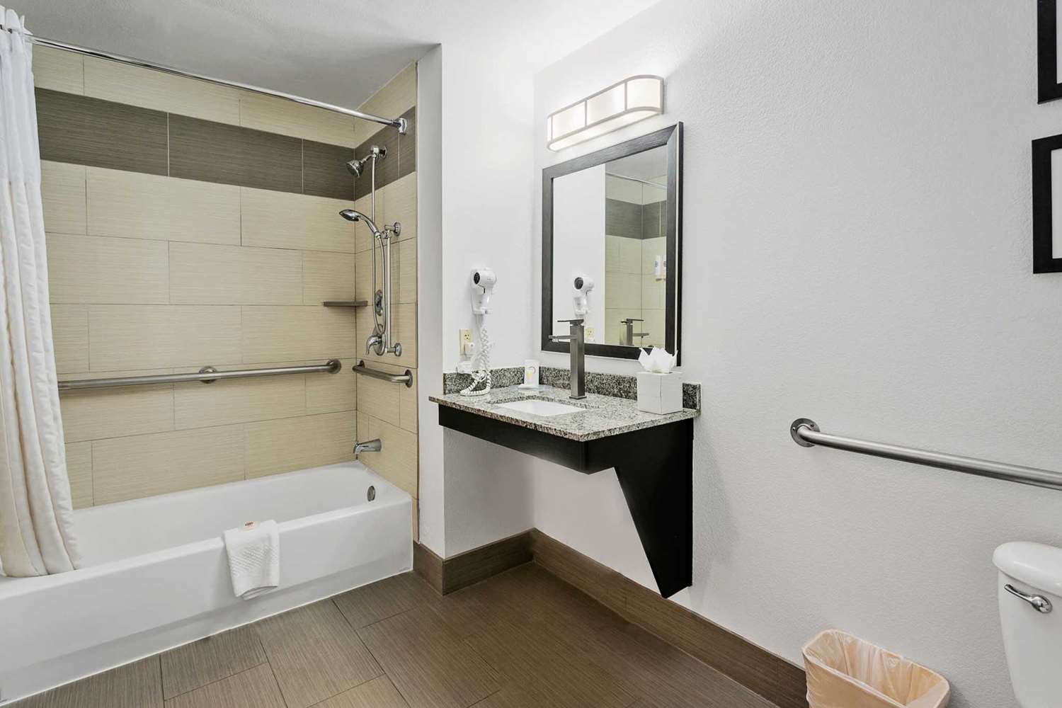 Comfort Inn Chandler Phoenix South I-10 52/52